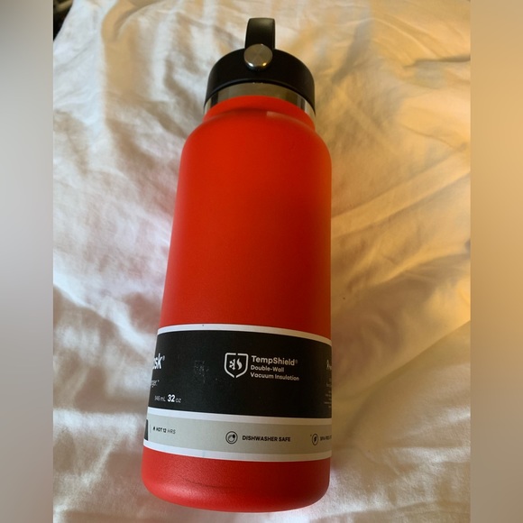 NEW 32 fl oz Hydro Flask Double Wall Insulated Stainless Steel Leak Proof Goji - Picture 5 of 7